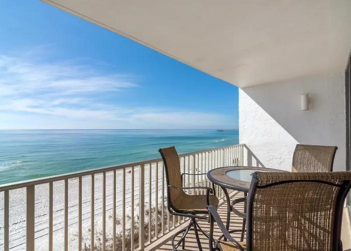 Edgewater Leeward 406